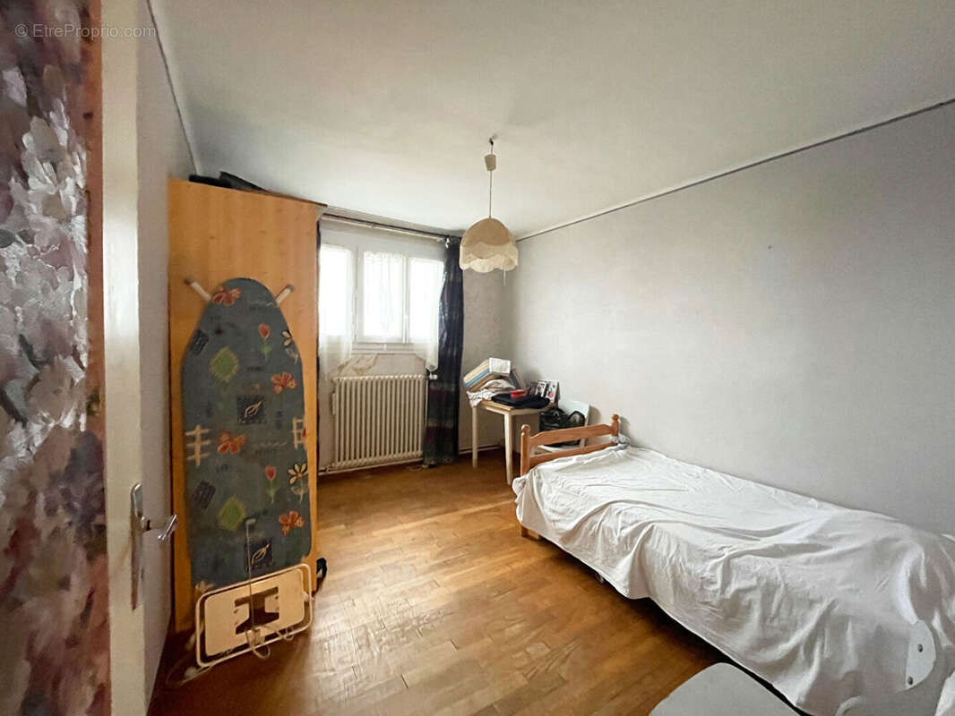 Maison à PLOMODIERN