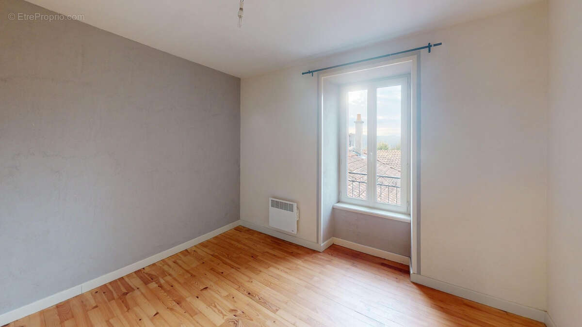 Appartement à LE MONASTIER-SUR-GAZEILLE