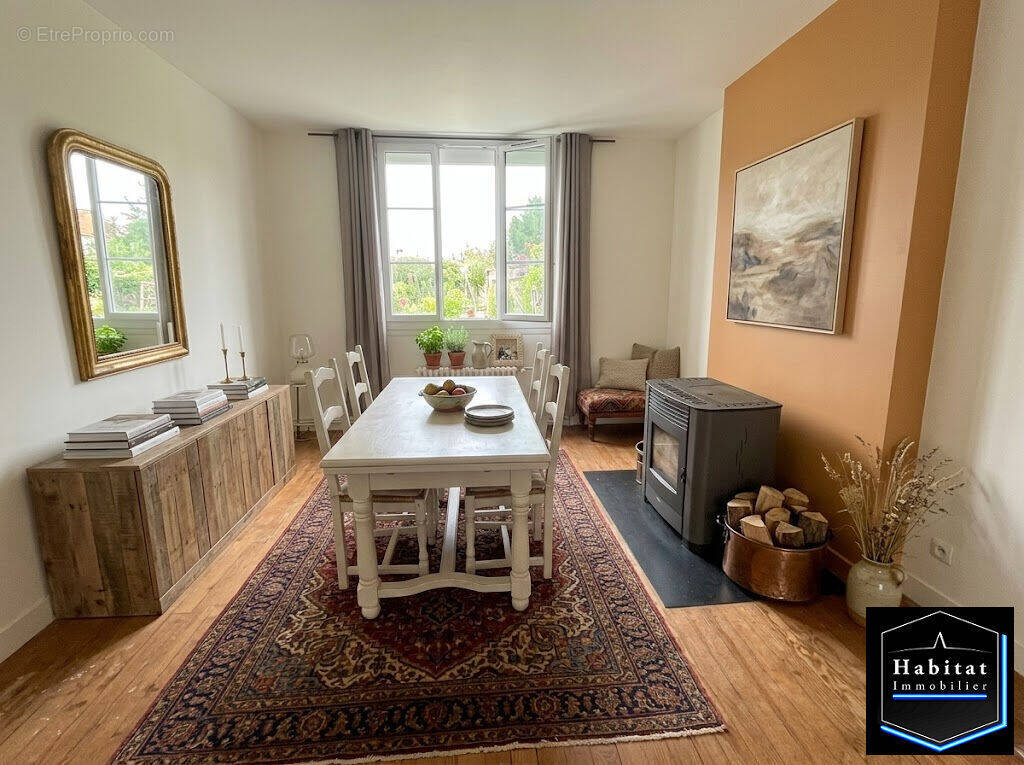 Maison à NANTEUIL-LE-HAUDOUIN