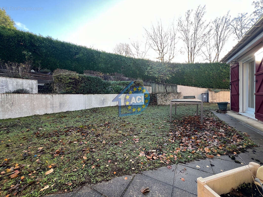 Maison à MANTES-LA-VILLE