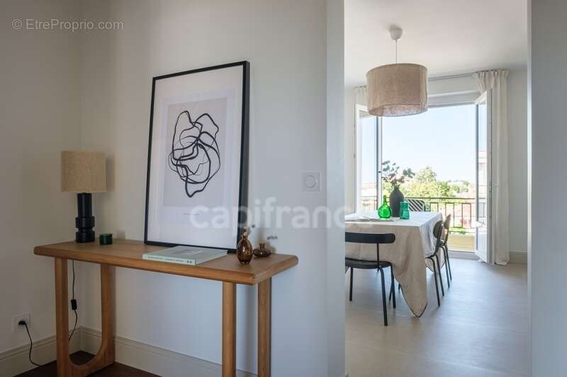 Appartement à vendre 5 pièces BORDEAUX CAUDERAN (33) - photo 4