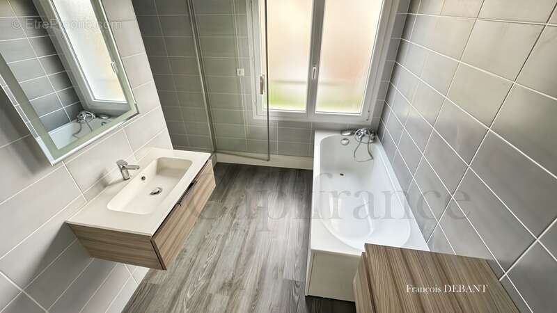 Maison à BETHENIVILLE