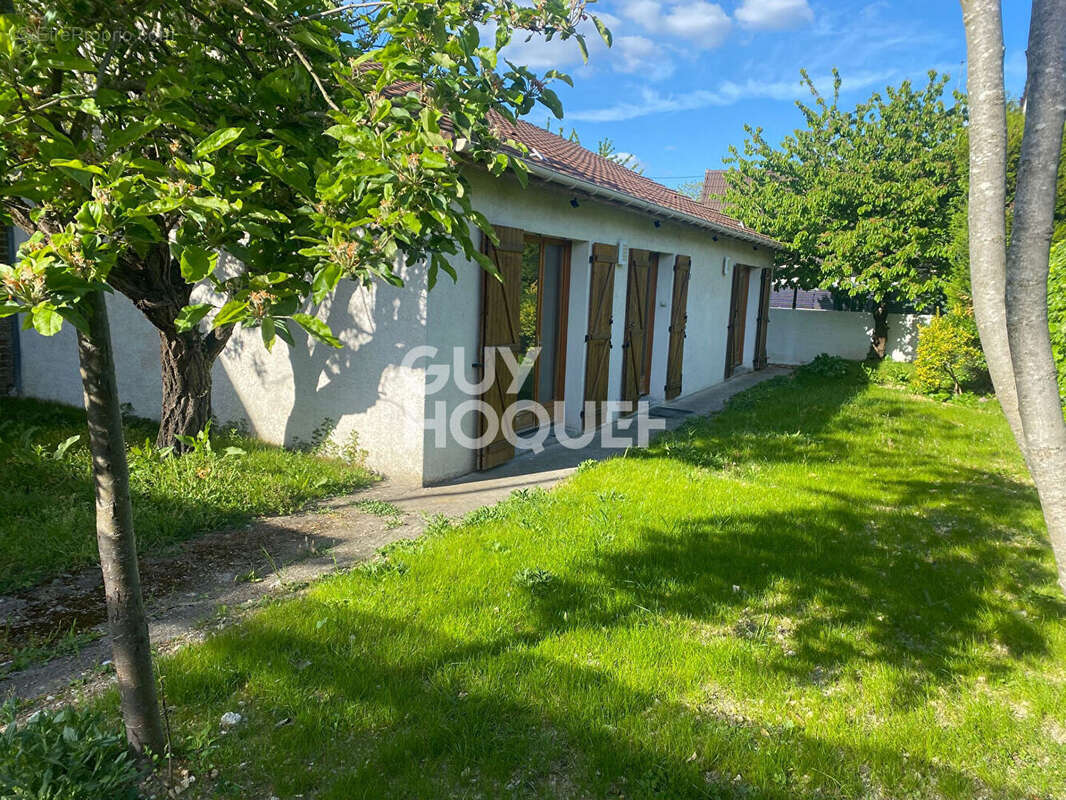 Maison à MONTREUIL