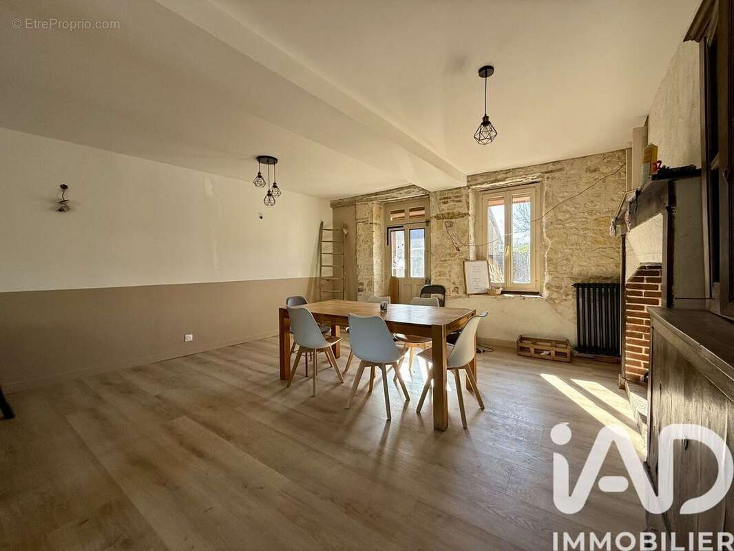 Maison 105 m² à Merry-La-Vallee  - photo 7