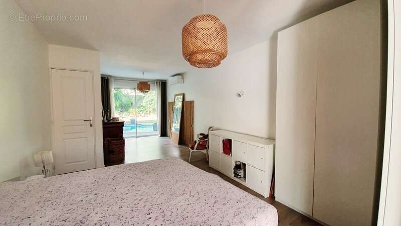 Maison à SAINT-JEAN-DE-VEDAS