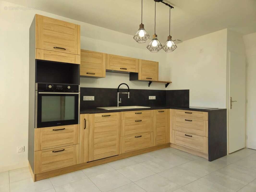 Appartement à THOISSEY