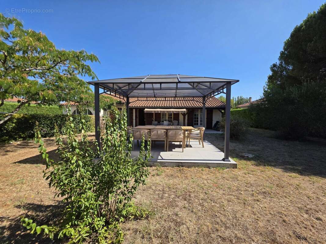 Superbe bungalow de 3-chambres avec grand jardin privatif, à quelques minutes à pied d'Eymet - photo 14