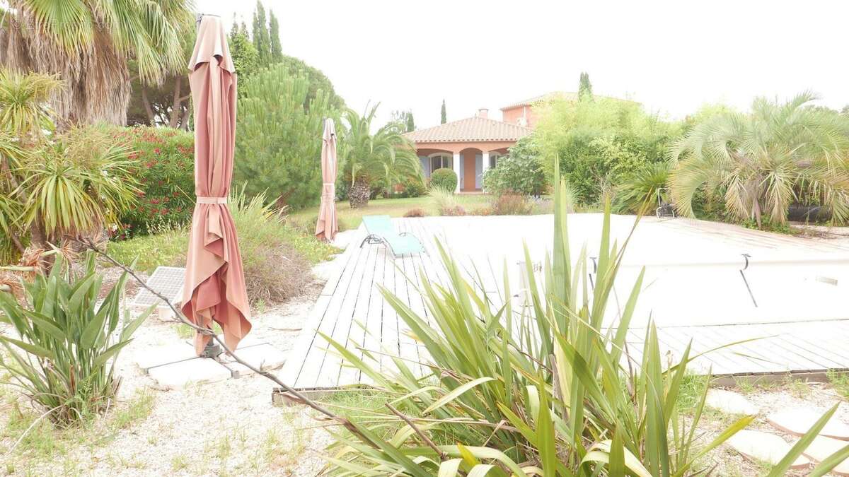 Maison à VILLENEUVE-DE-LA-RAHO