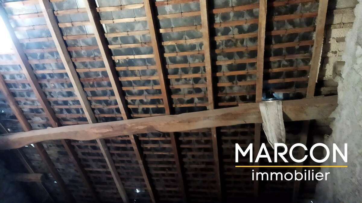 Maison à SAINT-VAURY