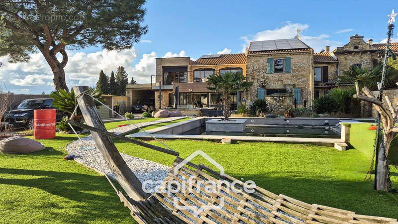 Maison à ROQUEMAURE