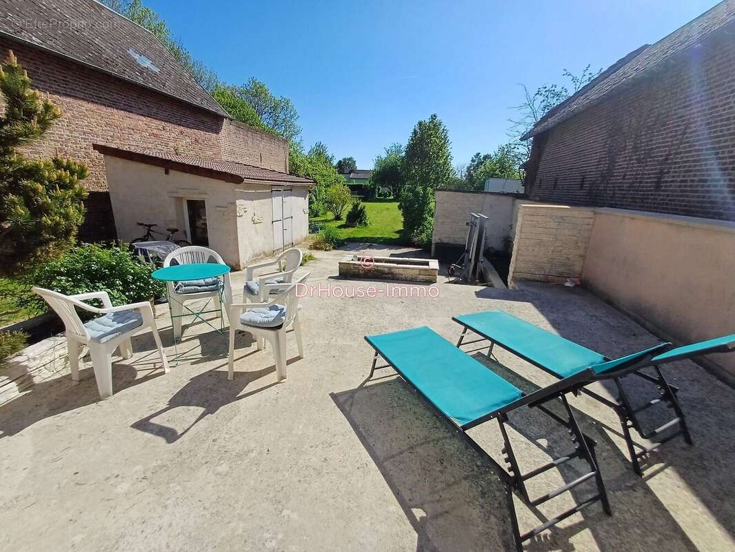 Maison à HOLNON
