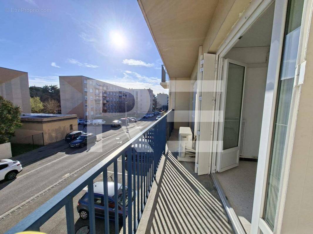 Appartement à NIMES