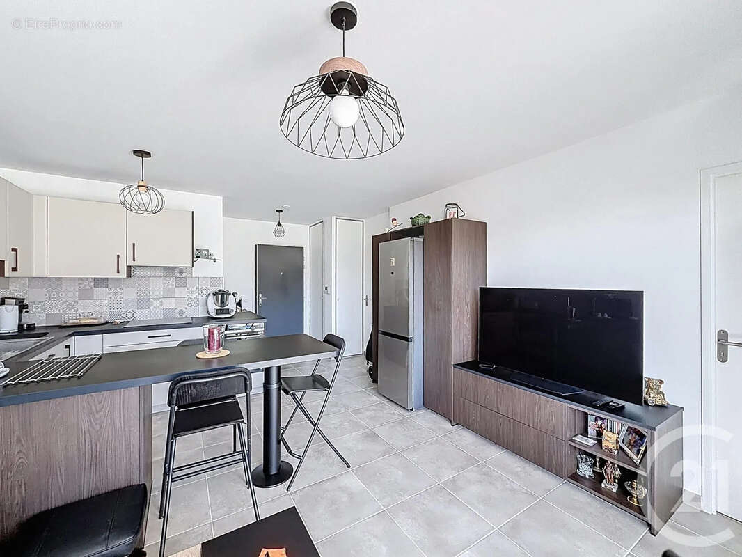 Appartement à PLOMBIERES-LES-DIJON