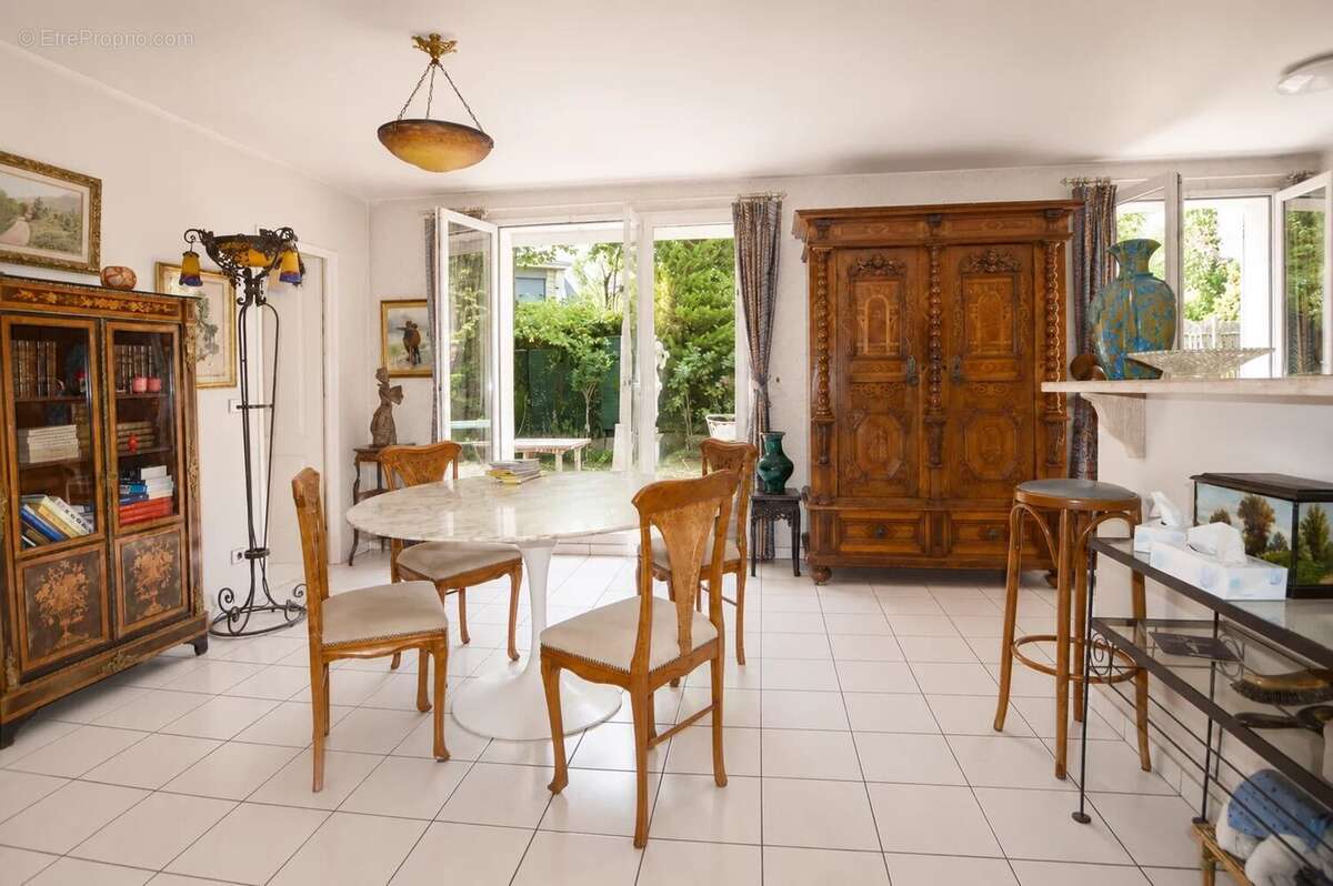 Maison à CROISSY-SUR-SEINE