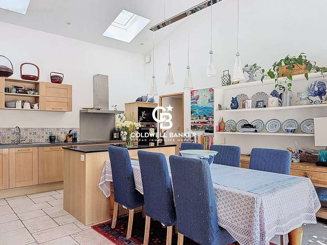 Maison à DOMPIERRE-SUR-CHARENTE