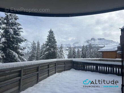 Appartement à LA PERRIERE