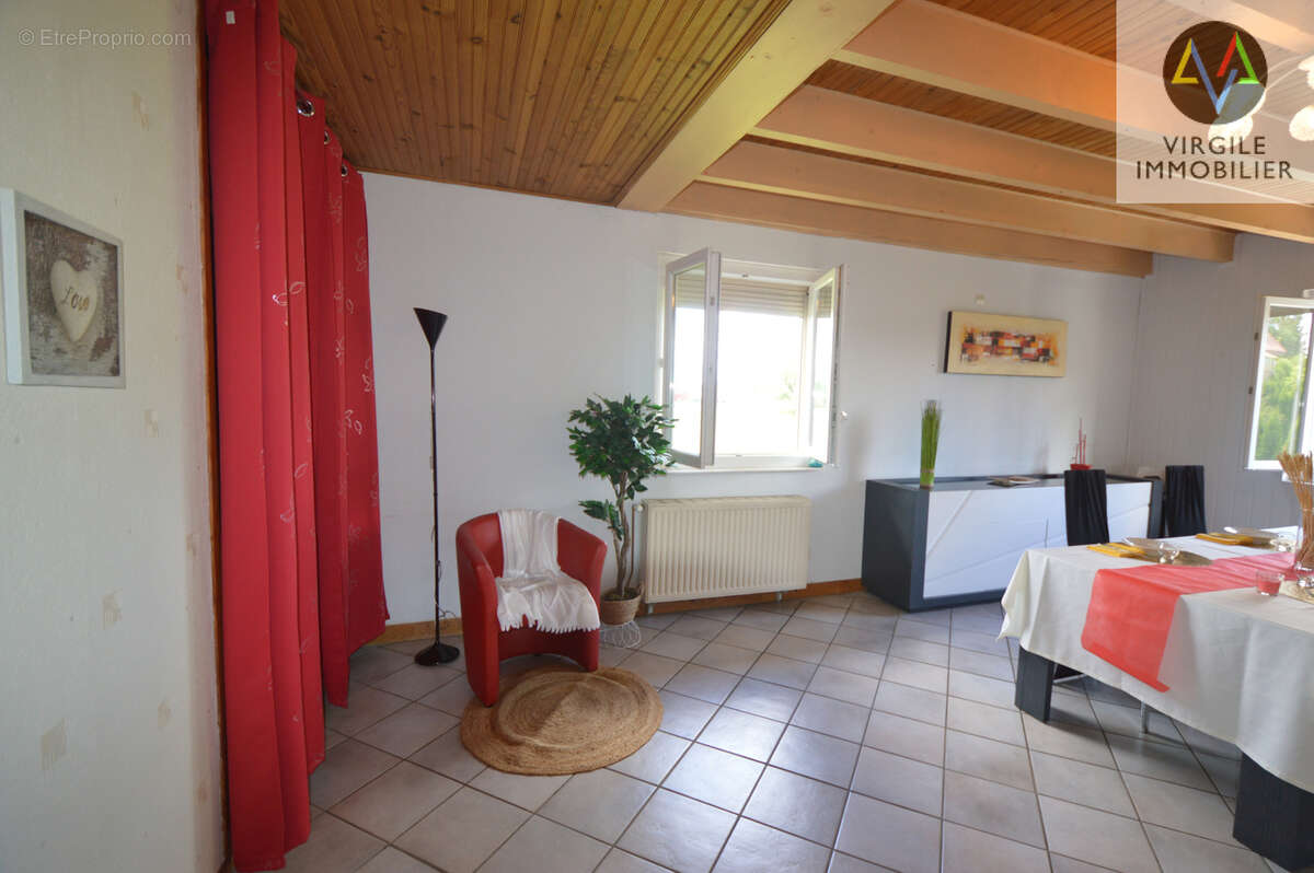 Maison à CENSEAU