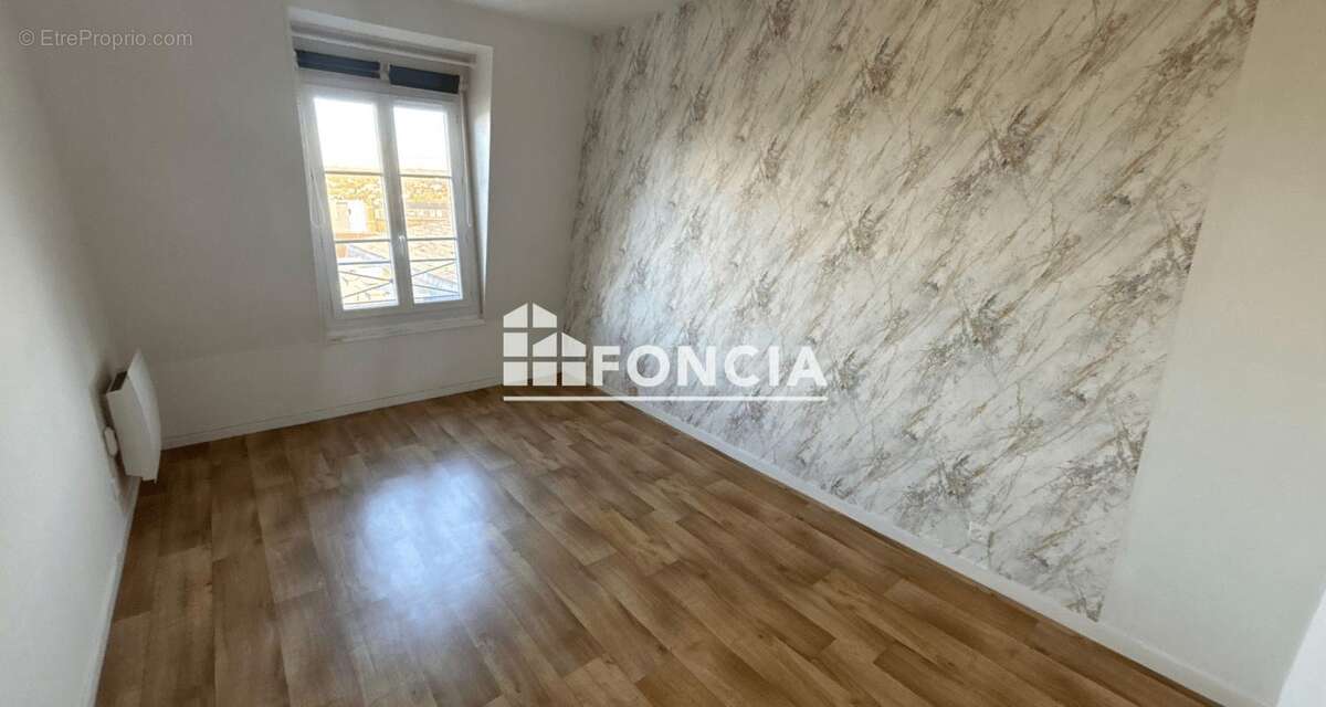 Appartement à MANTES-LA-JOLIE