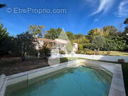 Maison à VINON-SUR-VERDON