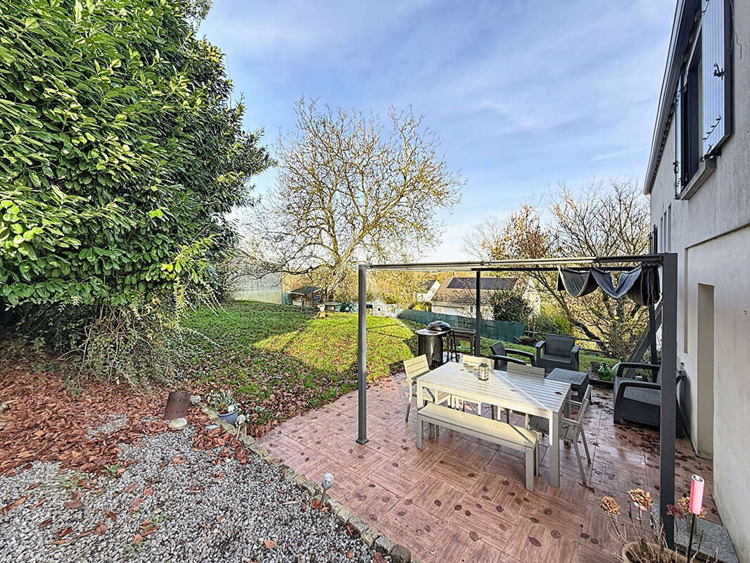 Maison à VILLIERS-SUR-MORIN