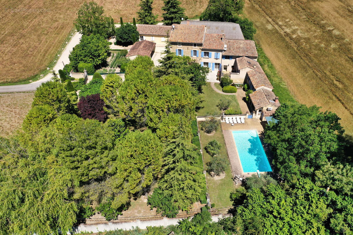 Maison à ALTHEN-DES-PALUDS