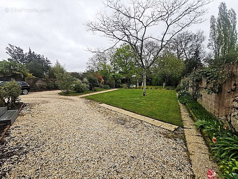 Maison à SAINTE-PAZANNE