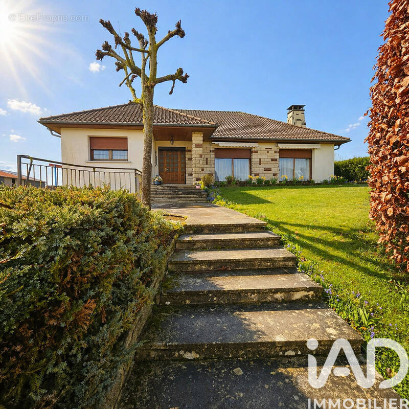 Photo 1 - Maison à SIVRY-SUR-MEUSE