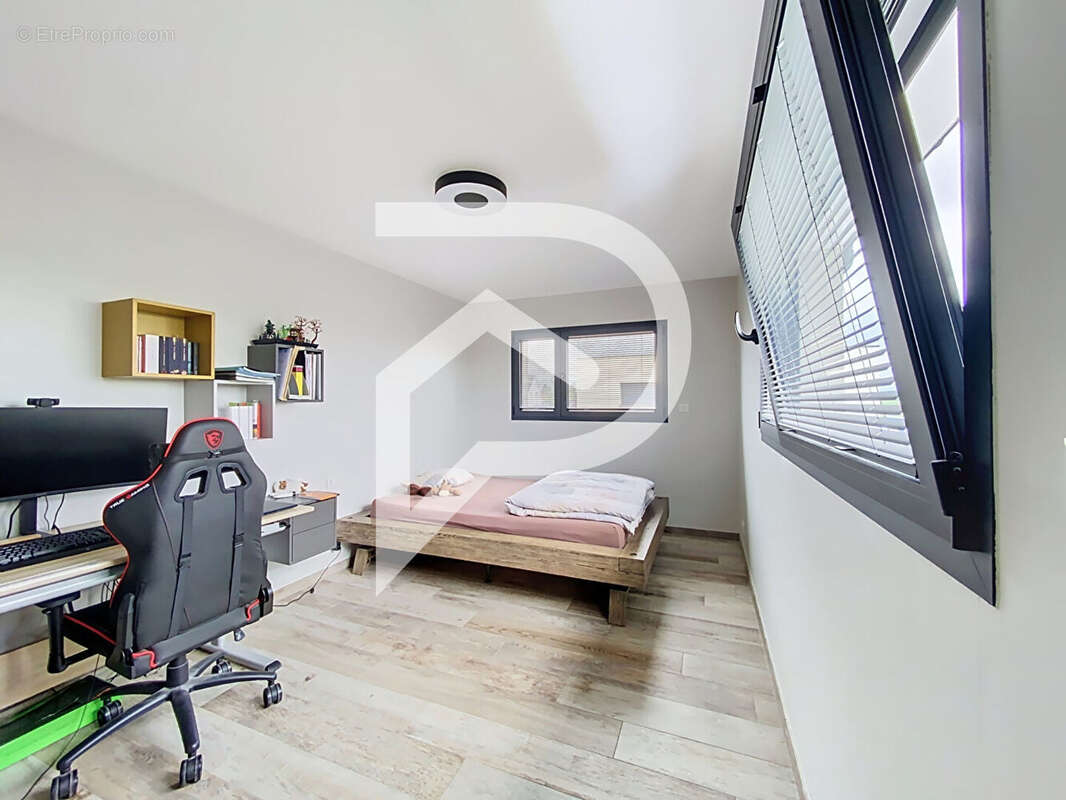 Maison contemporaine Wolfgantzen 6 pièce(s) 183 m2 - photo 10