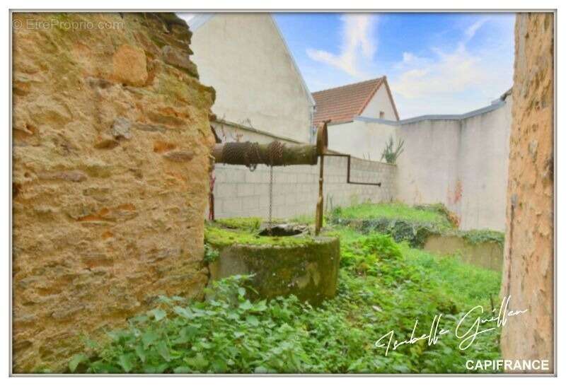 Maison à CULAN