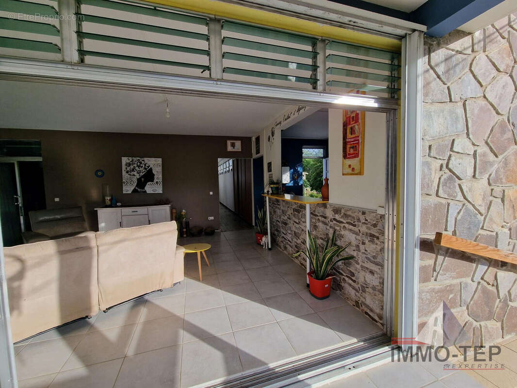 Maison à SCHOELCHER