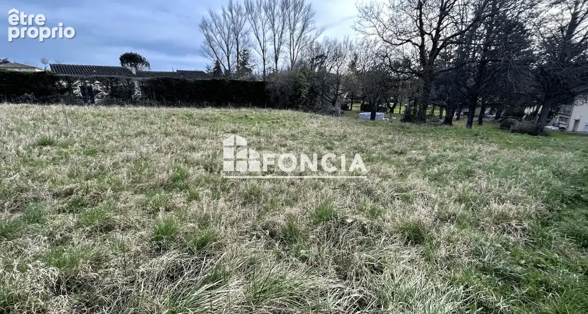 A VENDRE Terrain constructible à saix - photo 3