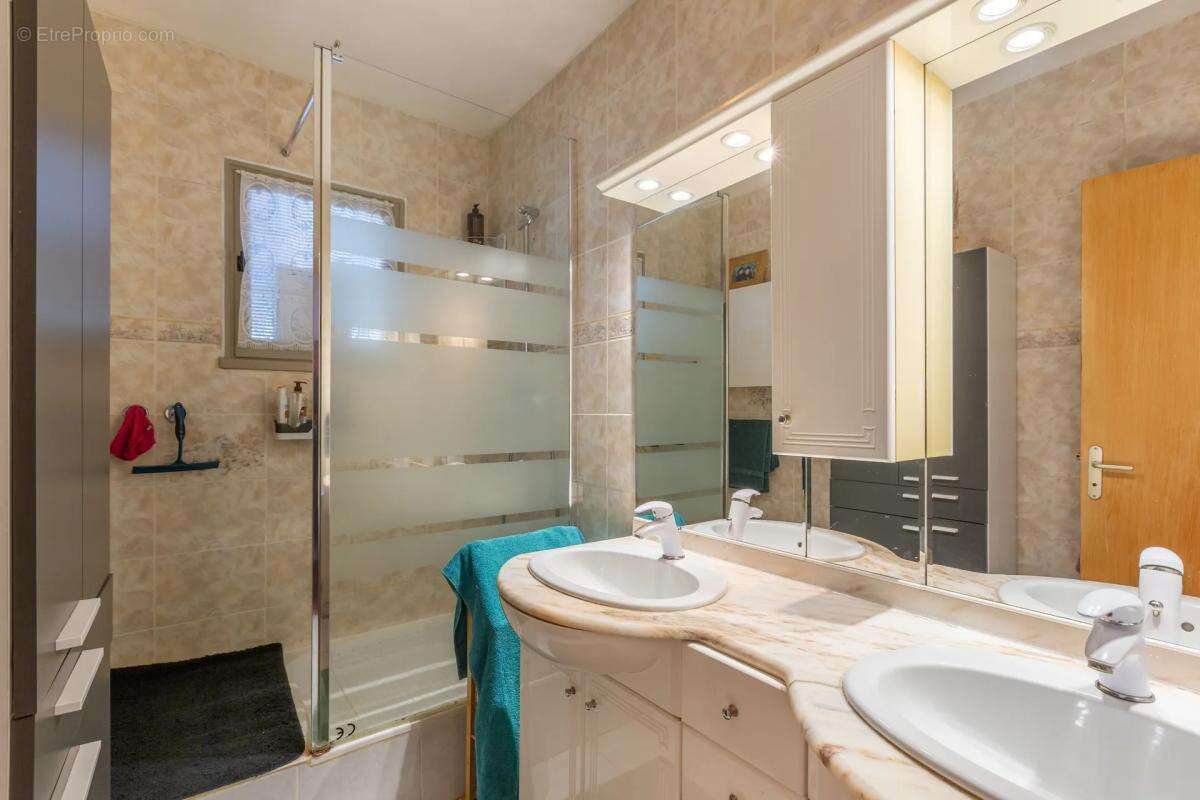 Maison à SAINTE-EUPHEMIE