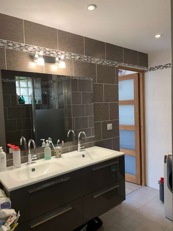 Maison à GERMIGNONVILLE