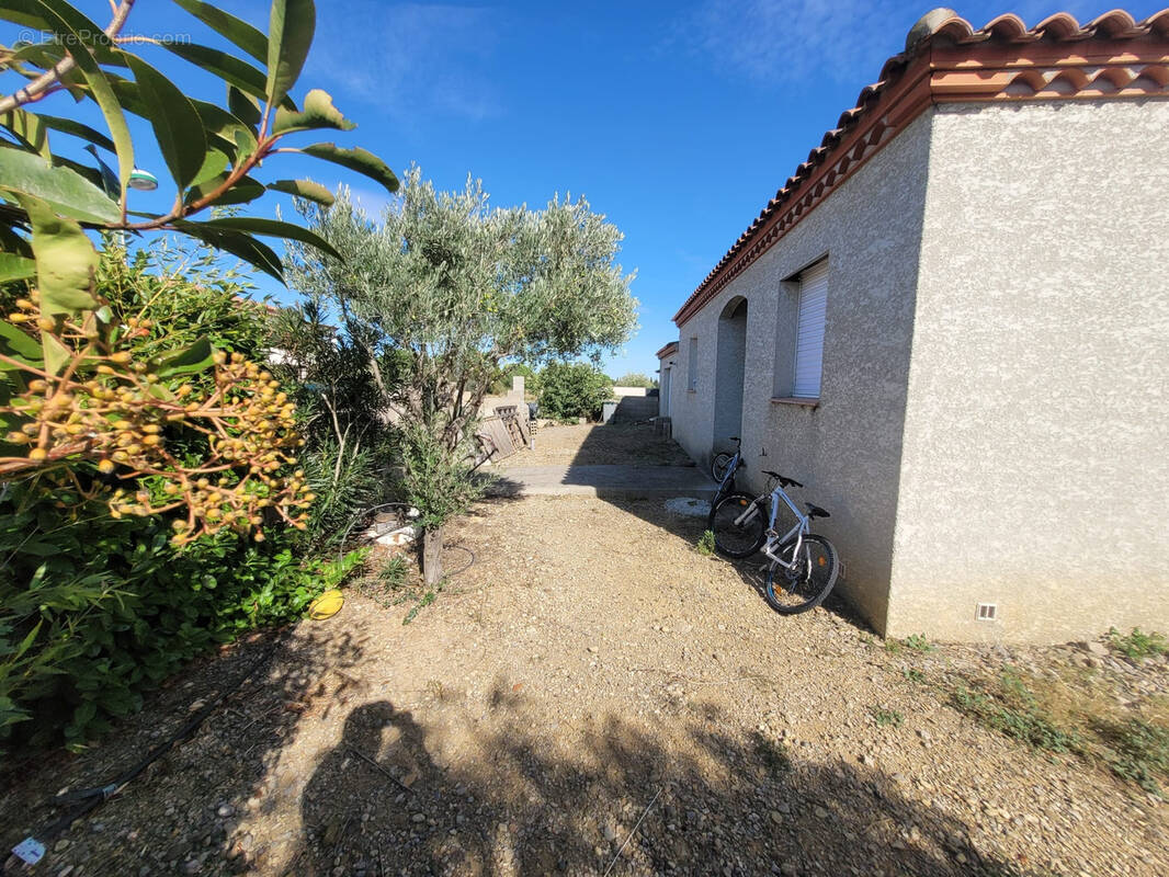 Maison à LEZIGNAN-CORBIERES