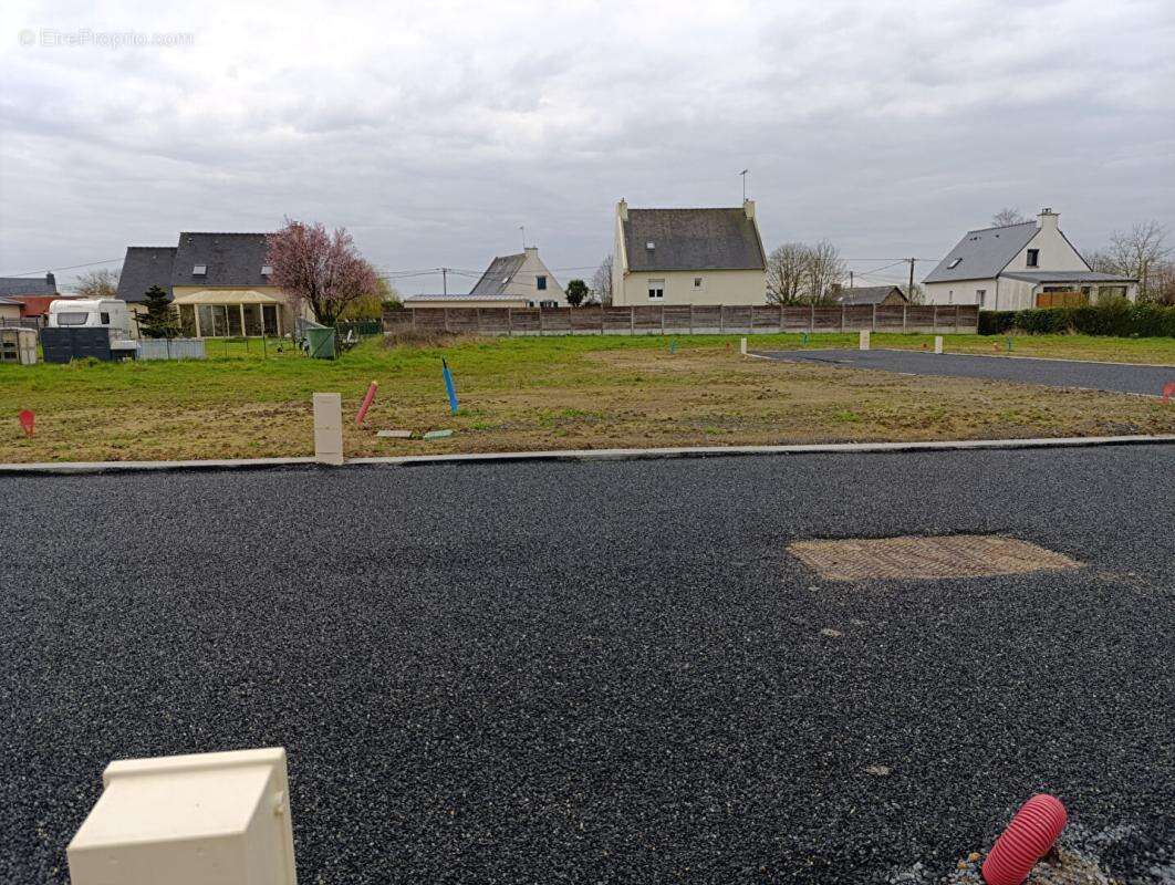 Terrain à LAMBALLE