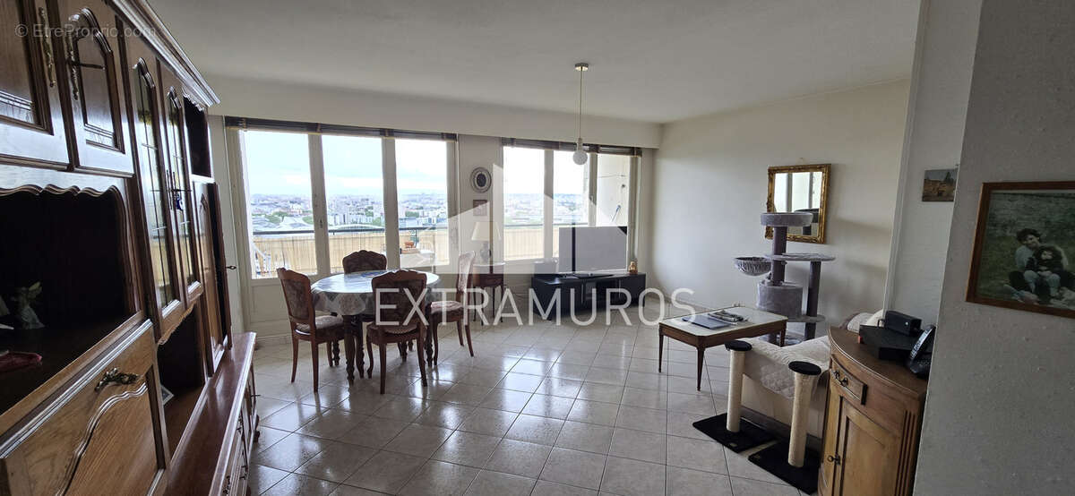 Appartement à LA MULATIERE