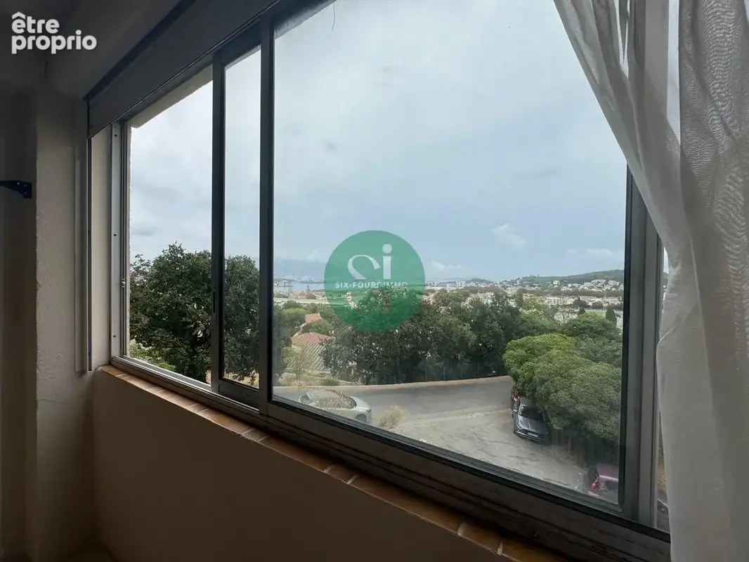 LA SEYNE-SUR-MER   T4 DE 68 M2 Traversant avec Superbe Vue Rade de Toulon & Calme Absolu - photo 10