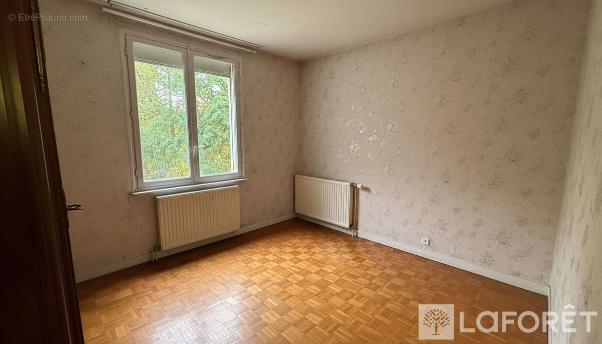 Maison à ROMILLY-SUR-SEINE