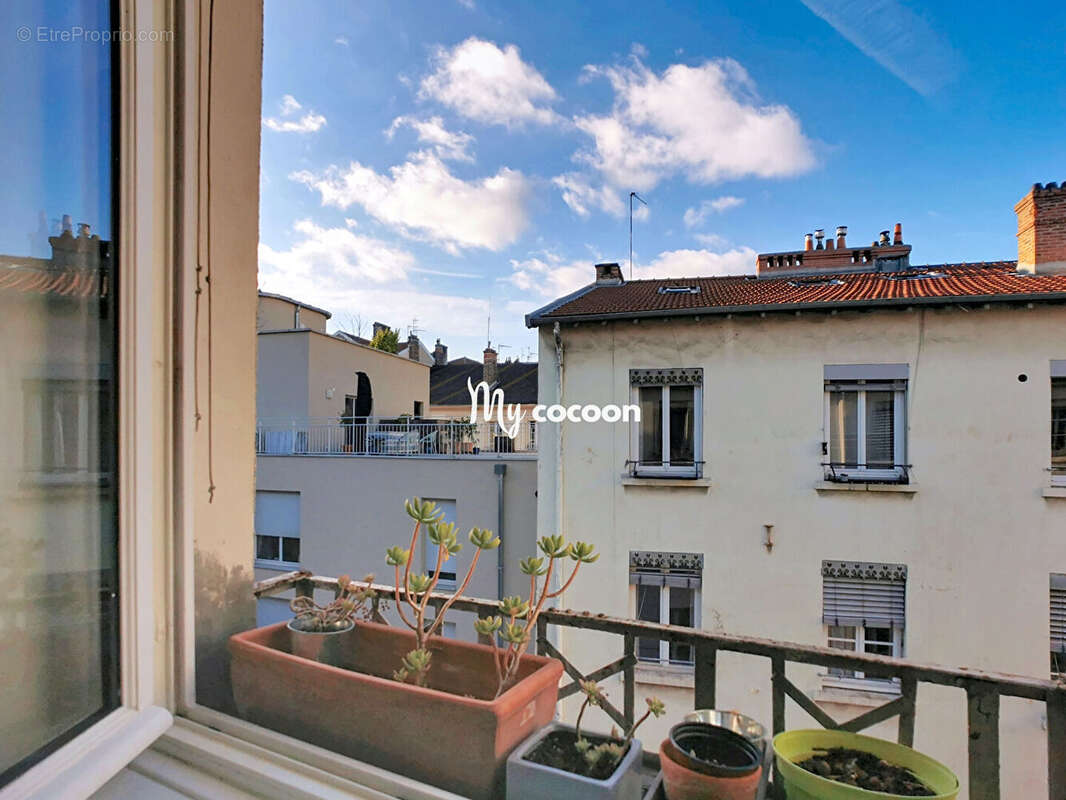 Appartement à LYON-7E