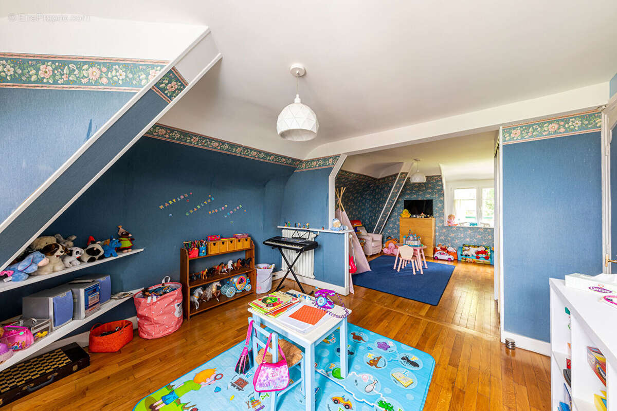 Maison à L'ISLE-ADAM