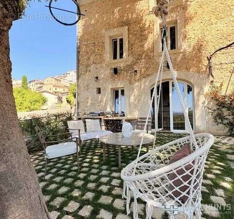 Maison à FAYENCE