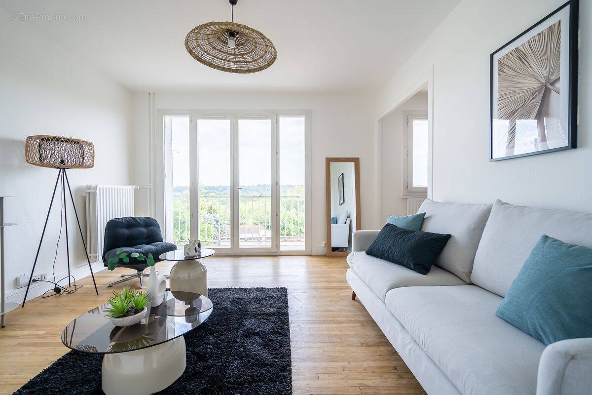 Appartement à VERNAISON