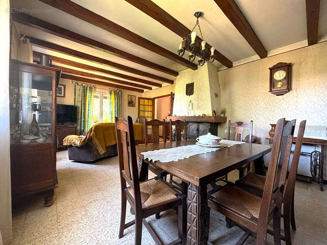 Maison à SAINT-MICHEL-D'EUZET