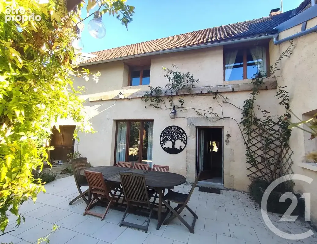 Maison 6 pièces 162 m² à vendre à Donzy (58220) - photo 3