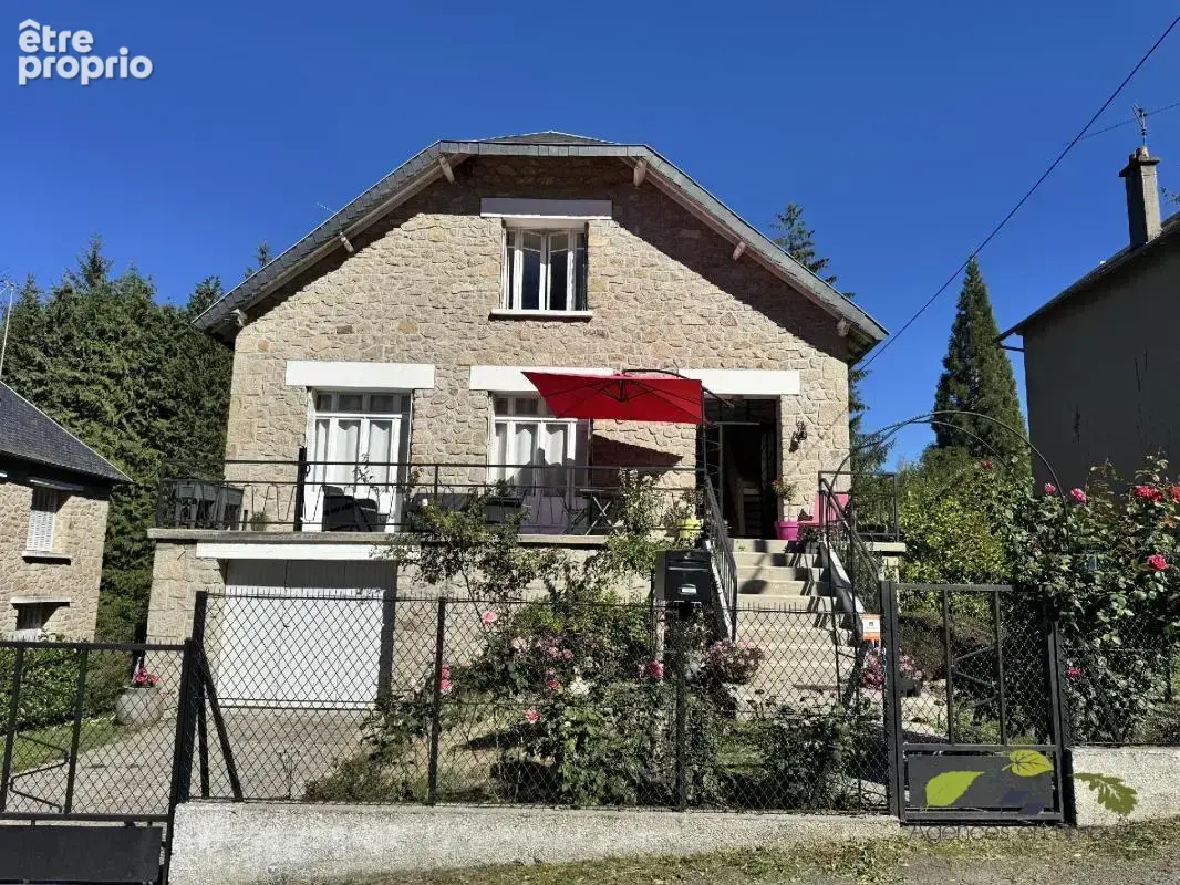 Maison 4 pièces 111 m² à vendre à Treignac (19260) - photo 2