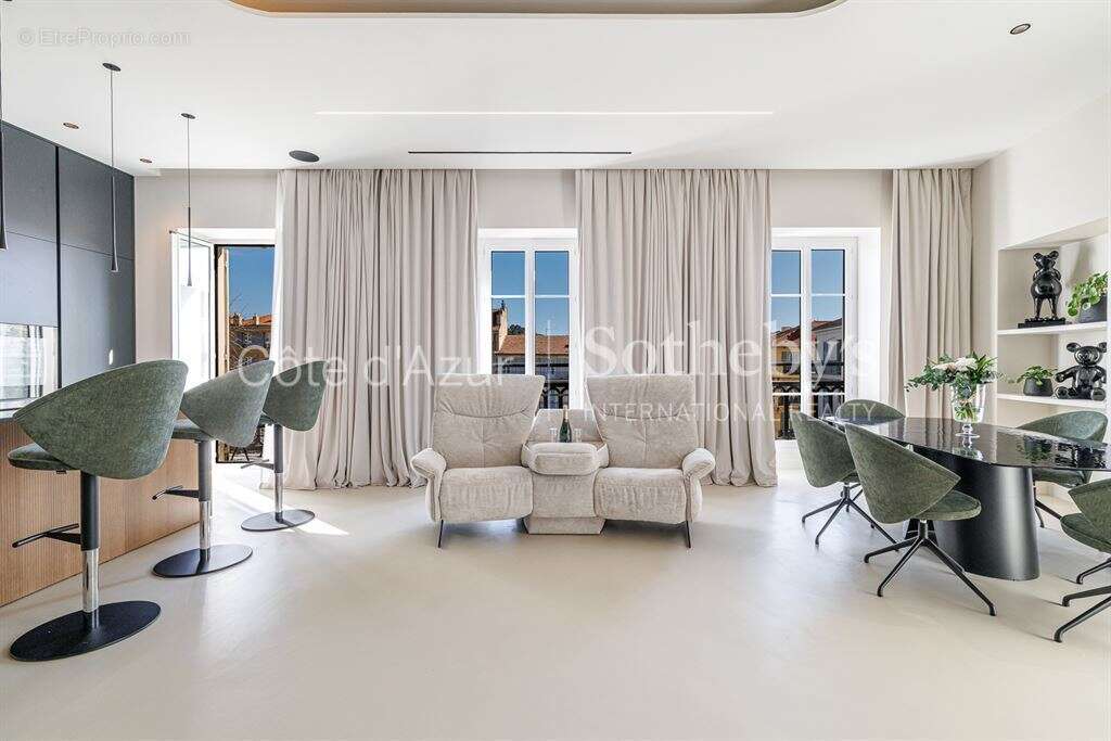 Appartement à NICE