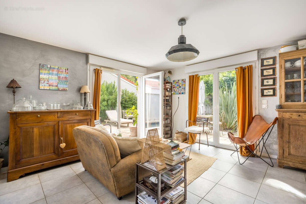 Maison à VILLEFRANCHE-SUR-SAONE