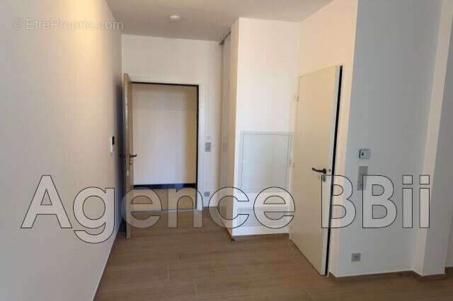Appartement 40 m² à Beausoleil  - photo 2