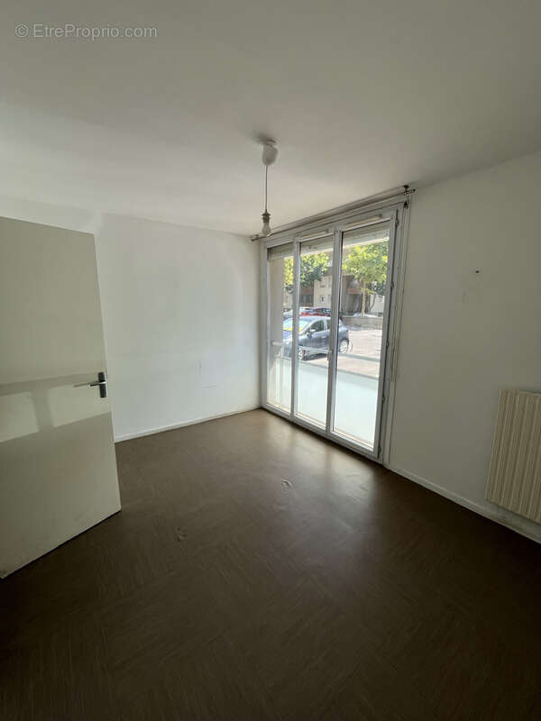 Appartement à PORT-DE-BOUC