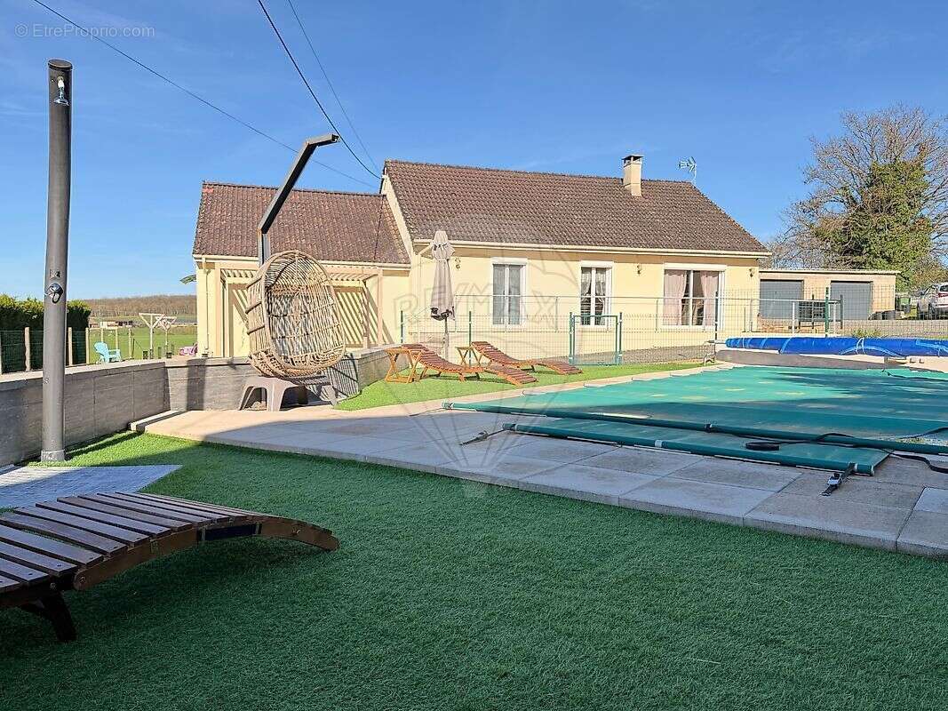 Maison à SAINT-OUEN-SUR-LOIRE